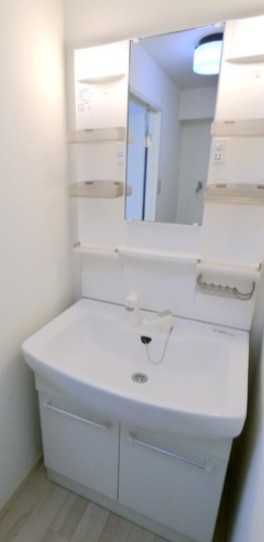洗面設備　別部屋参考写真
