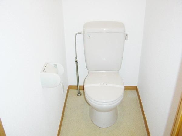 トイレ　お部屋探しは株式会社　タウンハウジング　までお気軽にお問合…