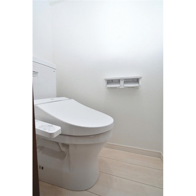 トイレ　落ち着いたトイレです