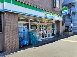 コンビニ　ファミリーマート杉並成田東五丁目店（コンビニ）まで432m