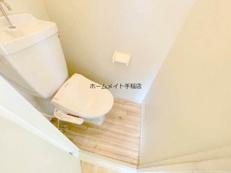 トイレ　ウォシュレット付き♪