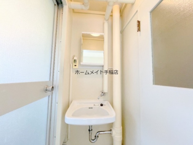 洗面設備　洗面台付きです！