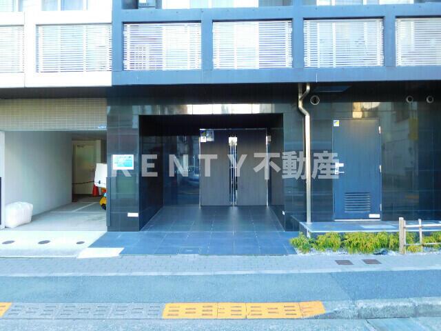 エントランス　外観