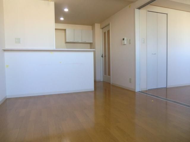 その他部屋・スペース　広々リビング★