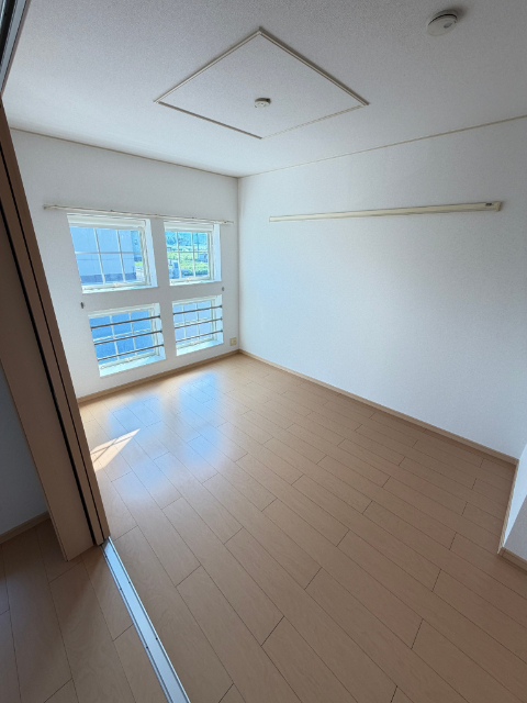その他　南側洋室