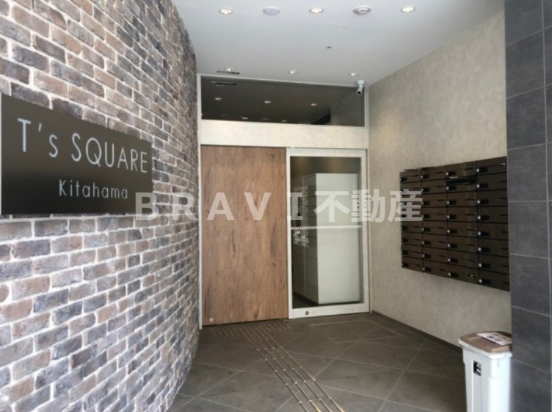 エントランス　【T’s SQUARE Kitahama】建物の内部です