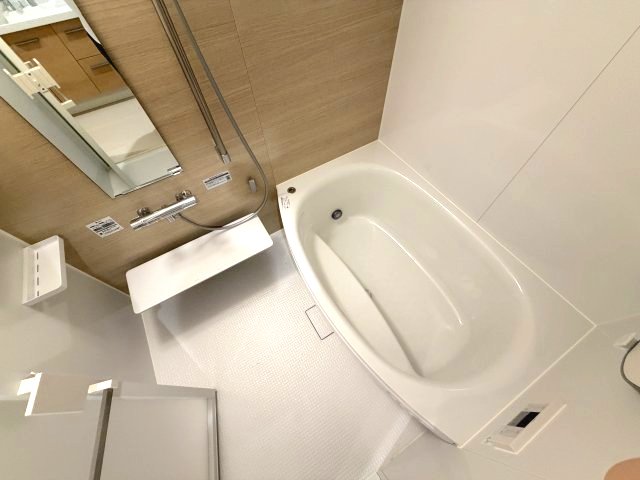 バス・シャワールーム　お風呂で日々の疲れを落としましょう
