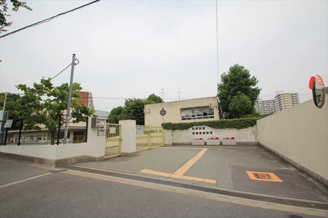 中学校　第十四中学校（中学校）まで1181m