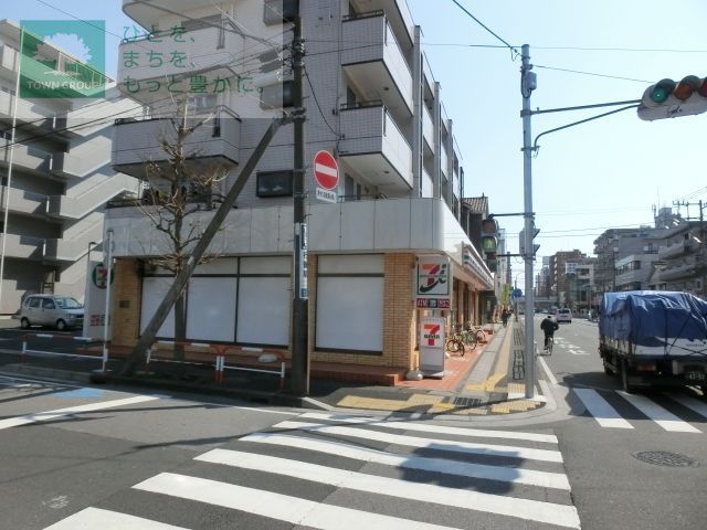 コンビニ　セブンイレブン浦安北栄2丁目店（コンビニ）まで295m