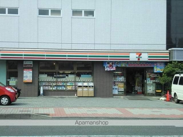 コンビニ　セブンイレブン（コンビニ）まで564m