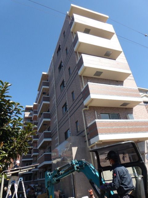 建物外観　タウンハウジング仙川店まで♪