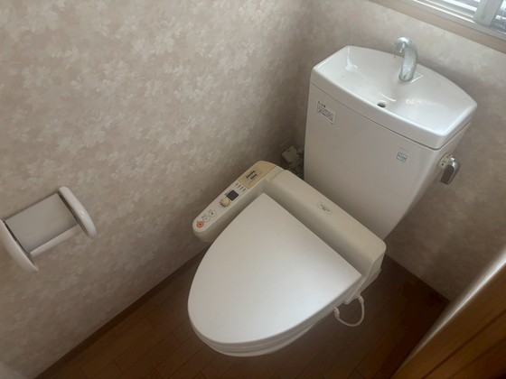 トイレ　※別部屋の写真です