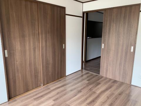 居室・リビング　寝室