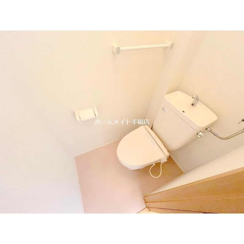トイレ　ウォシュレット付きで快適な環境です♪