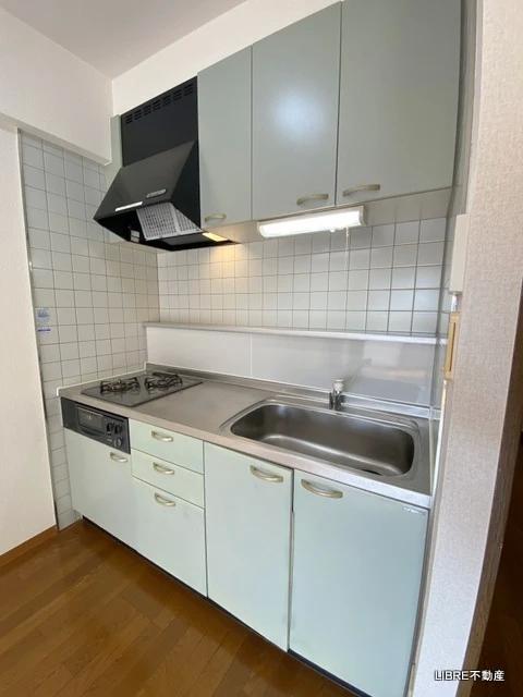 キッチン　同室タイプイメージ写真