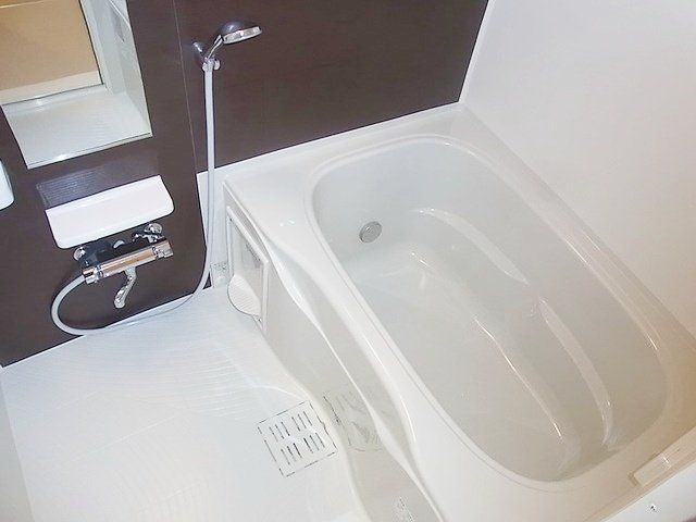 バス・シャワールーム　★浴室乾燥機・追焚機能付きの広いお風呂で1日の疲れを癒しま…