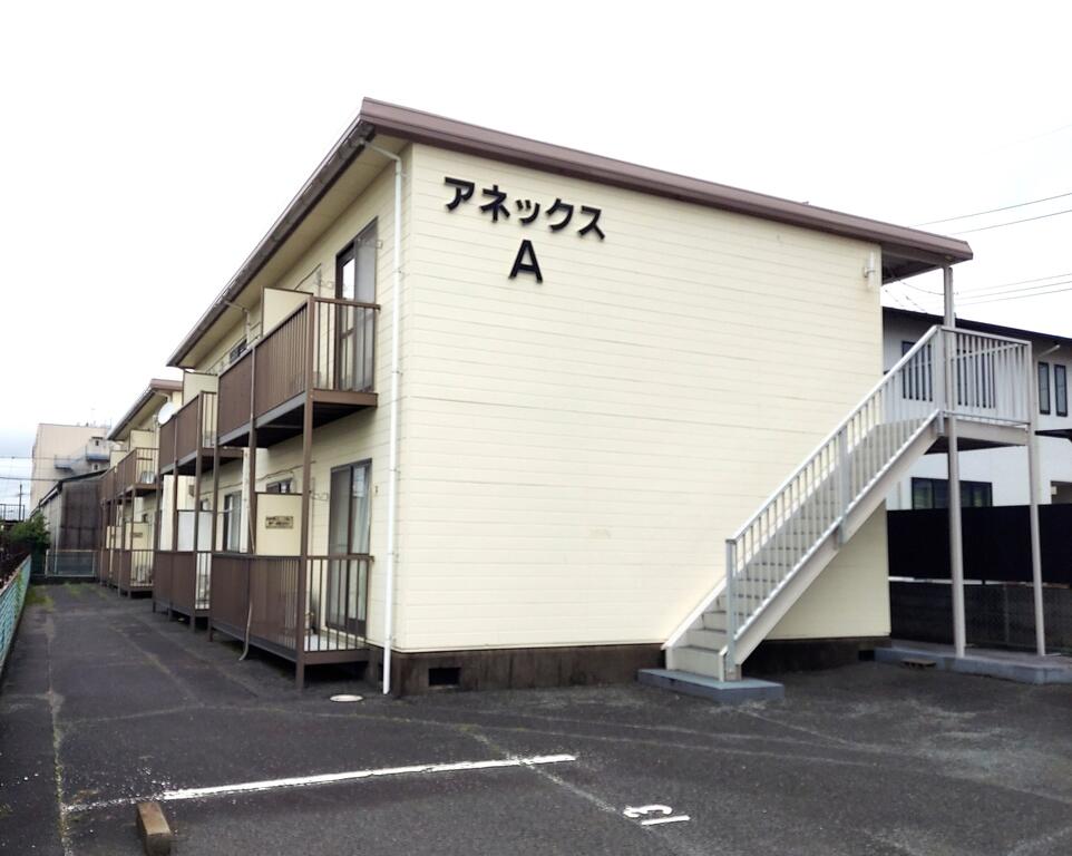 アネックスAの外観写真