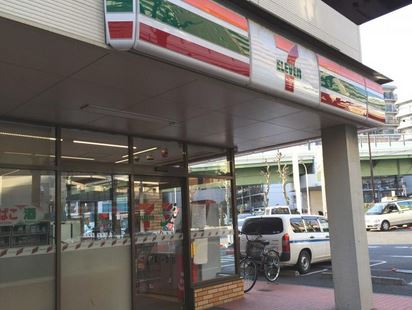 コンビニ　セブンイレブン大田区大森中1丁目店（コンビニ）まで340m