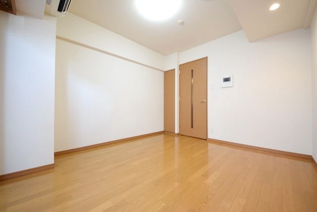 その他部屋・スペース　★洋室６帖ほど★