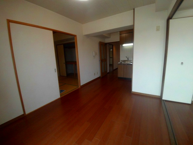 マノワールINOの居間写真