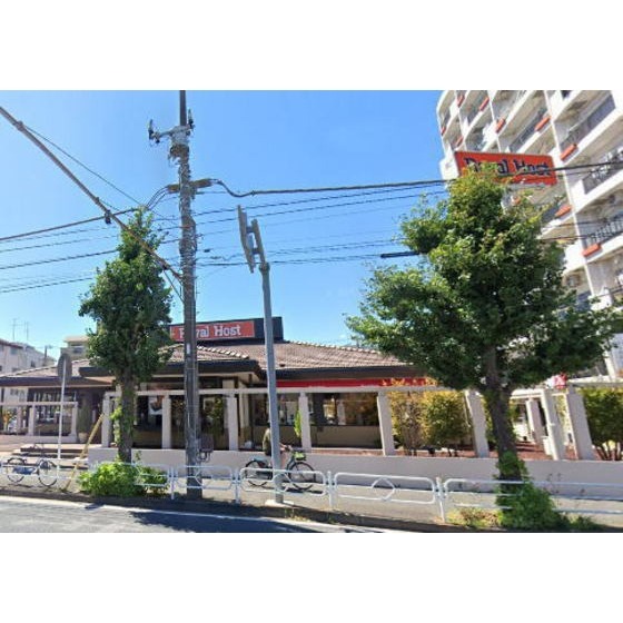 飲食店　ロイヤルホスト上大岡店（飲食店）まで375m