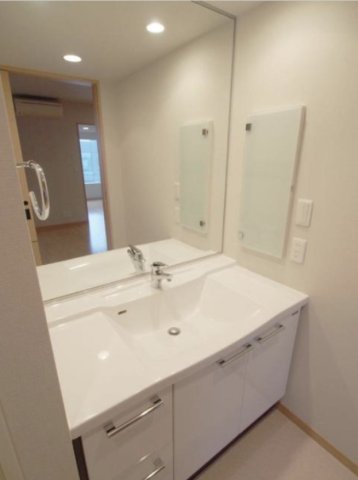 洗面設備　別部屋参考写真