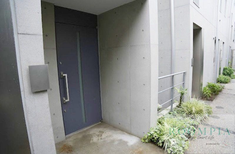 玄関　物件画像