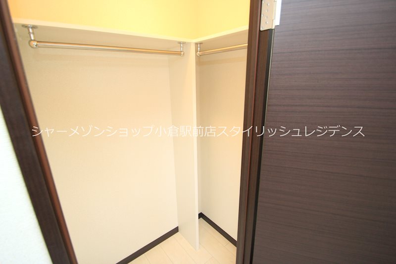 収納　ウォークインクローゼット