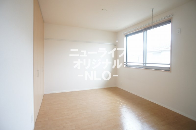 その他部屋・スペース　6.1帖洋室☆アクセントクロスでスタイリッシュ☆