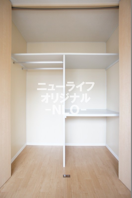 収納　6.4帖洋室収納☆天井まで高さのある大型クローゼット仕様☆