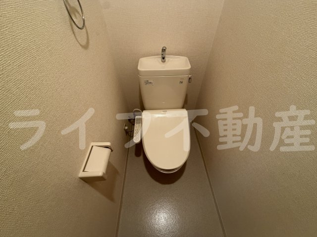 トイレ　清潔感のあるトイレです