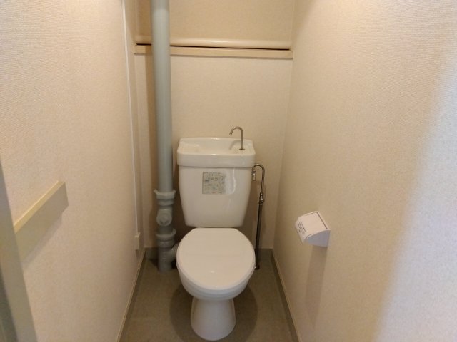 上水前寺クローバービル飛鳥のトイレ写真