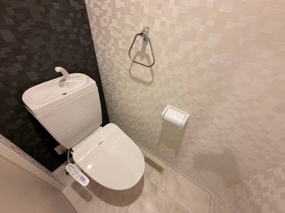クレスト山本IIのトイレ写真