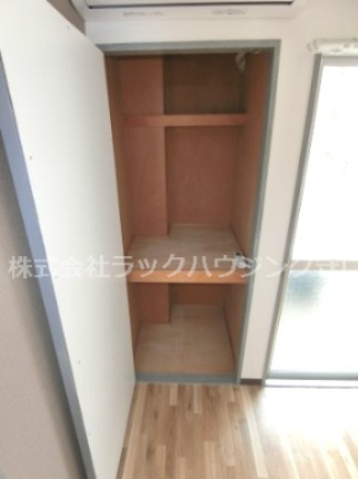 収納　同仕様写真となります。