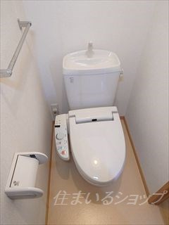 トイレ　シャワートイレ