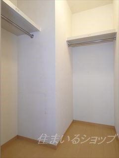 収納　ウォークインクローゼット