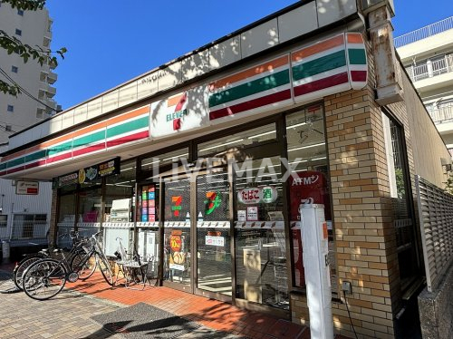 コンビニ　セブンイレブン名古屋東別院駅北店（コンビニ）まで364m