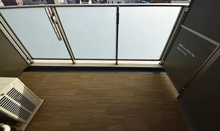 バルコニー　※別部屋の参考写真です。