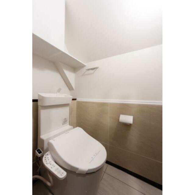 トイレ　※写真は同タイプ住戸です。