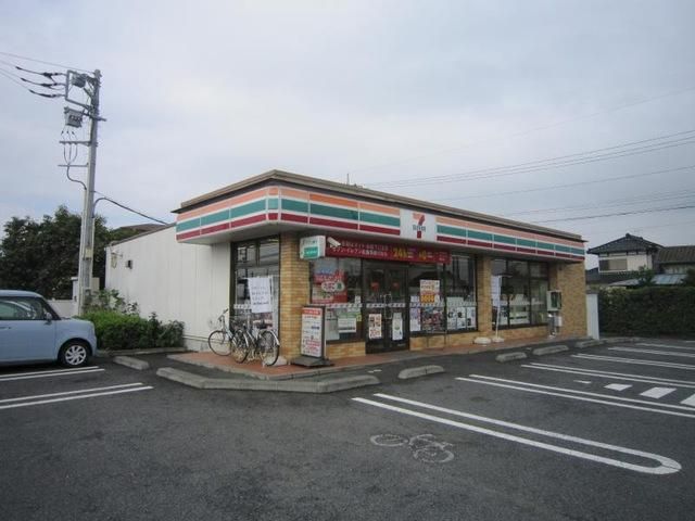 コンビニ　セブンイレブン吉見久保田店（コンビニ）まで305m