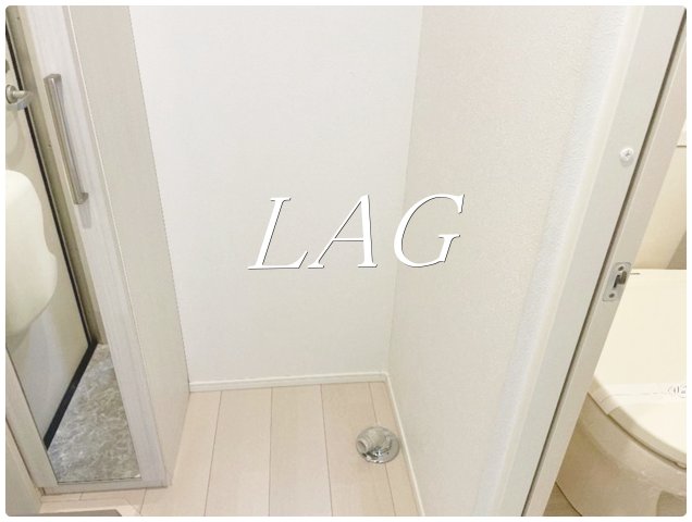 その他設備　室内洗濯置き場です。