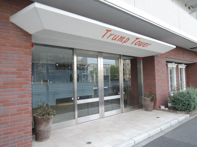 エントランス　建物入り口♪