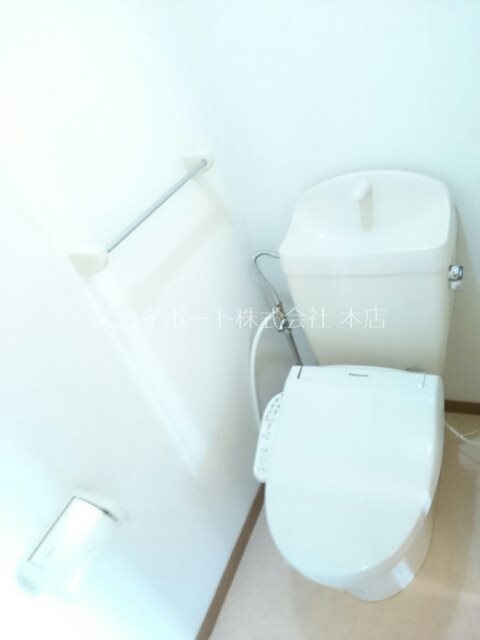 クレストールアイリスAのトイレ写真