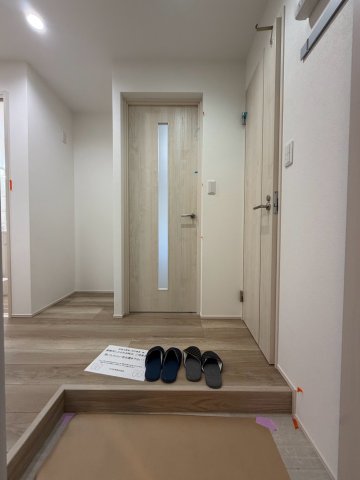 フジパレス西宮段上町の玄関写真