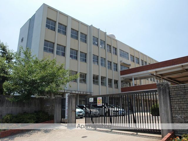 小学校　高松市立太田南小学校（小学校）まで353m