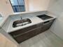 キッチン　キッチンはＩＨコンロ付きです。掃除も楽にできそうですね。