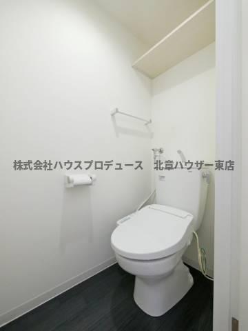 トイレ　別号室内観