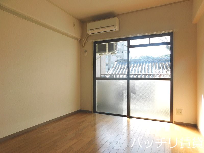 眺望　同物件の別部屋になります。現況を優先致します。