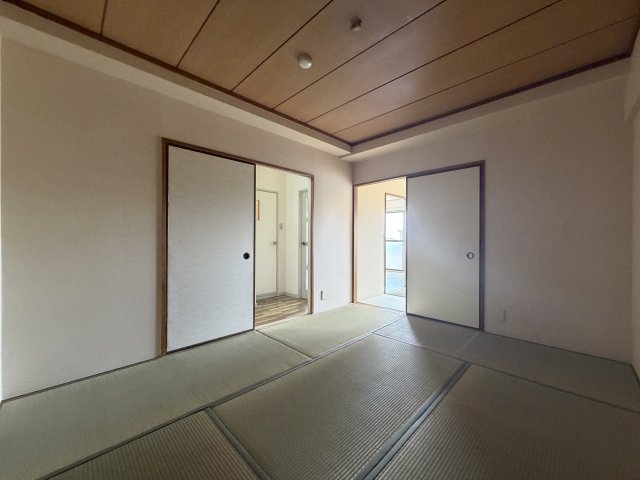 ハイツ菊水の居間写真