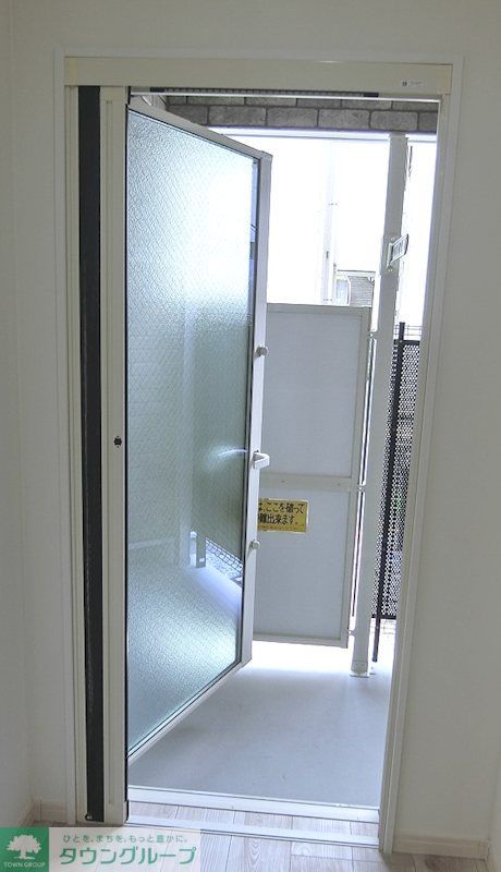 バルコニー　【施工例】1階はテラス付き